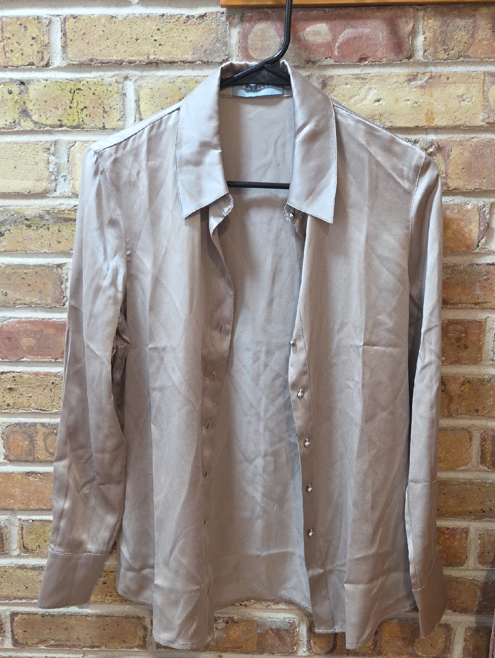 Ravella 100%silk Taupe Button-Up Blouse